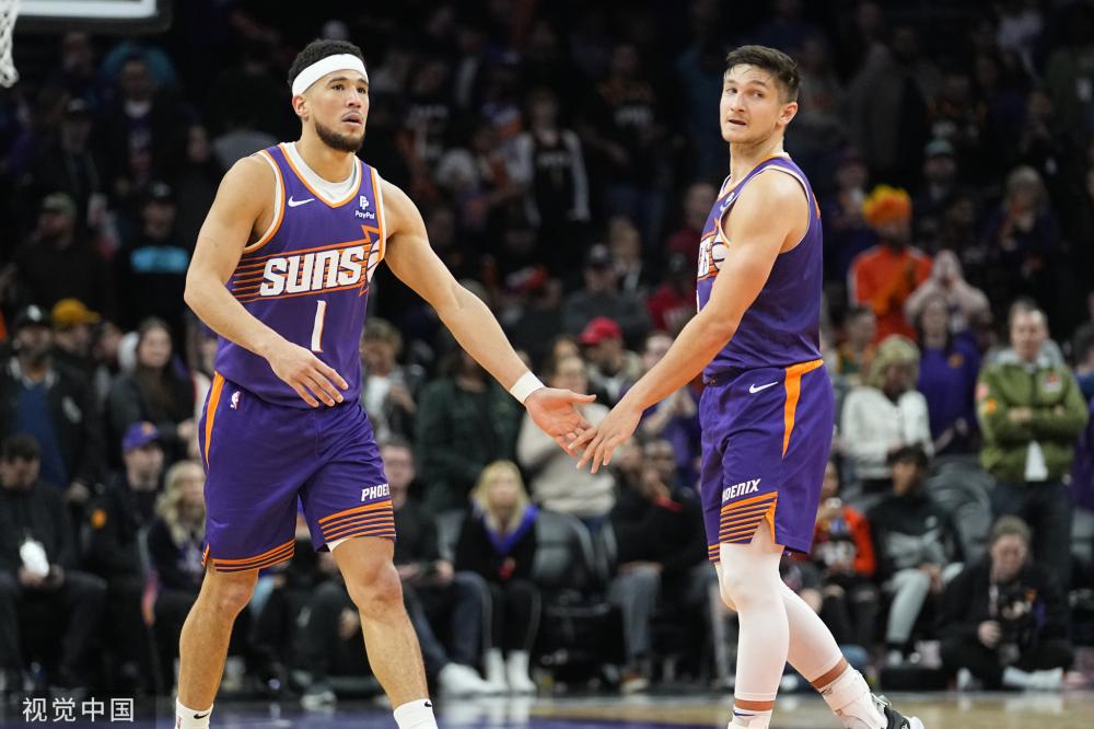 39岁44天，诺伊尔成为拜仁队史德甲出场第二年长球员.