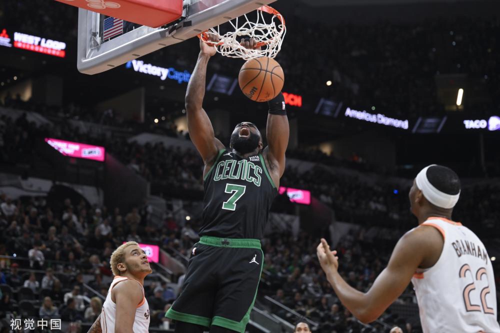 我们以迪奥 我们以迪奥