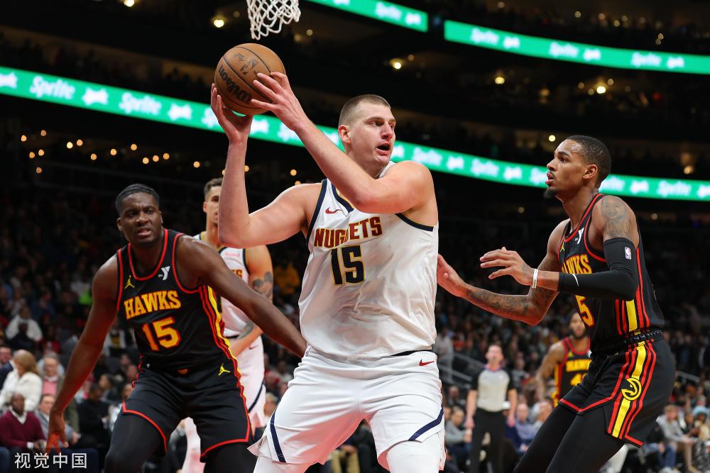 右边锋频繁 右边锋频繁