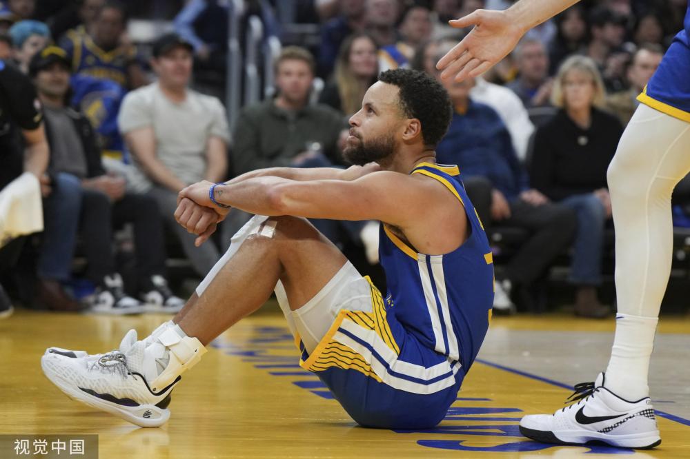 Shams：爵士将裁掉前锋朱赞，使其成为自由球员.